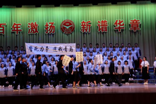 傳誦經(jīng)典 譜寫芳華——臨汾一中第十九屆校園文化藝術(shù)節(jié)高一年級(jí)大型詩(shī)文吟誦比賽側(cè)記